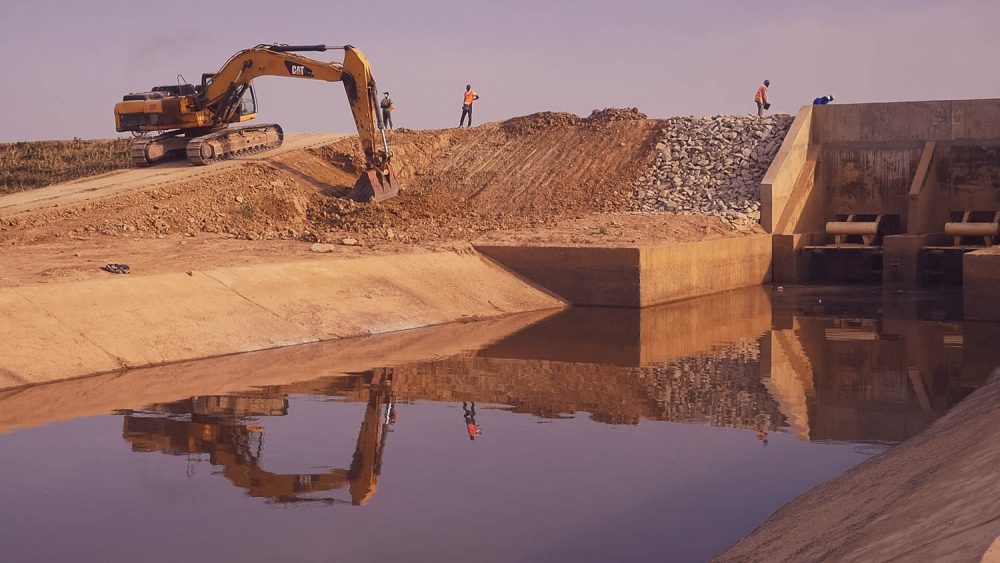 pulsi site.02_54_04_03.Still030